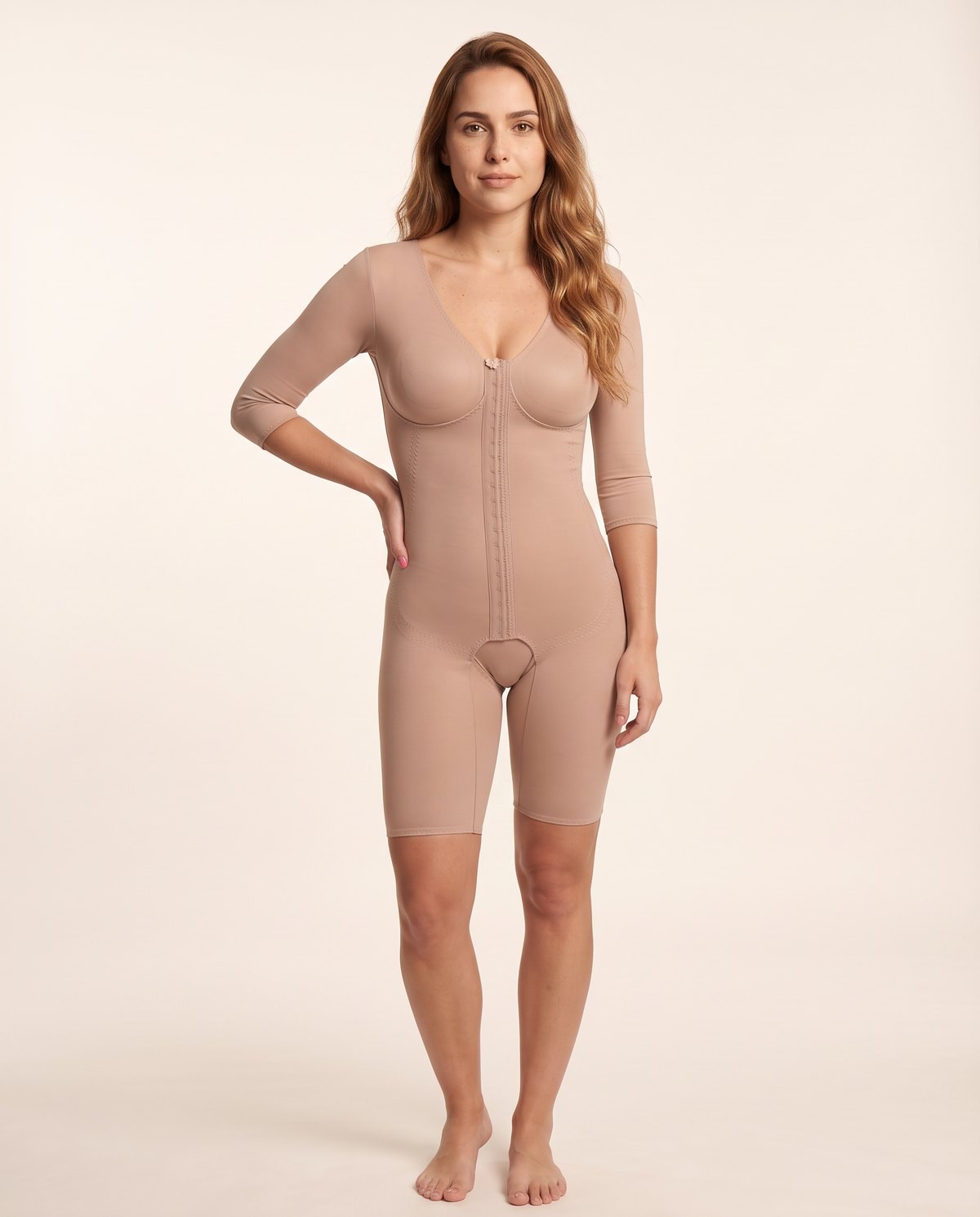 Modelador Bellcorpus aberto com pernas e mangas
